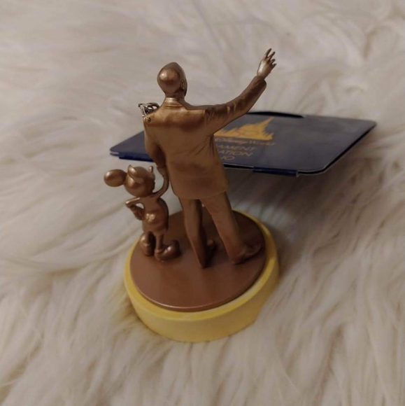 💝FIRM! DISNEY WDW 50TH ANNIVERSARY WALT & MICKEY PARTNERS STATUE FIGURAL ORNAME - Picture 5 of 8